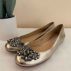 Vera Wang Lavender Elegant Gold Leather Women's Flats with Embellished Detail